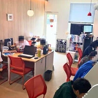 動画サムネイル